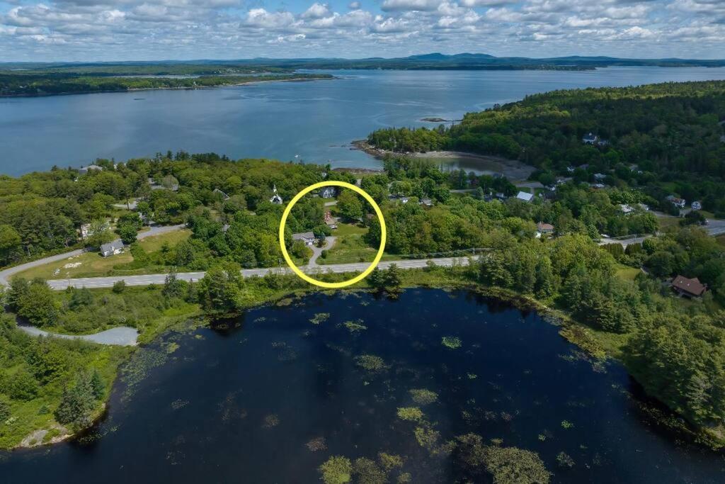 2 Bedroom Home W/ Pondside View Backyard Maine Escape Bar Harbor Bagian luar foto