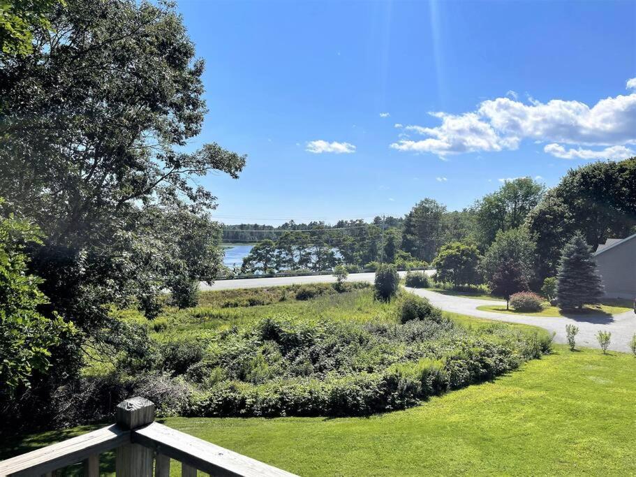 2 Bedroom Home W/ Pondside View Backyard Maine Escape Bar Harbor Bagian luar foto