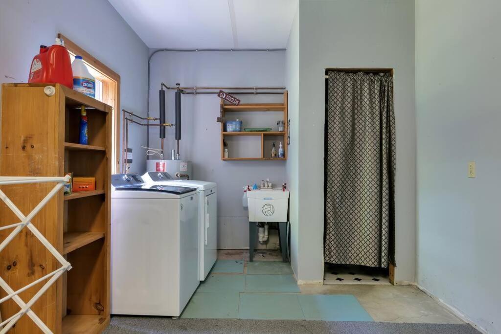2 Bedroom Home W/ Pondside View Backyard Maine Escape Bar Harbor Bagian luar foto